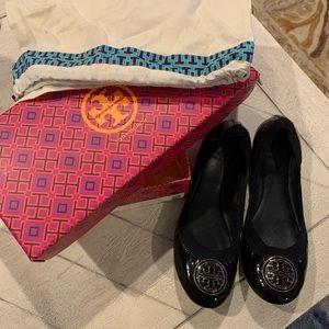 Tory Burch Black Caroline Flats.